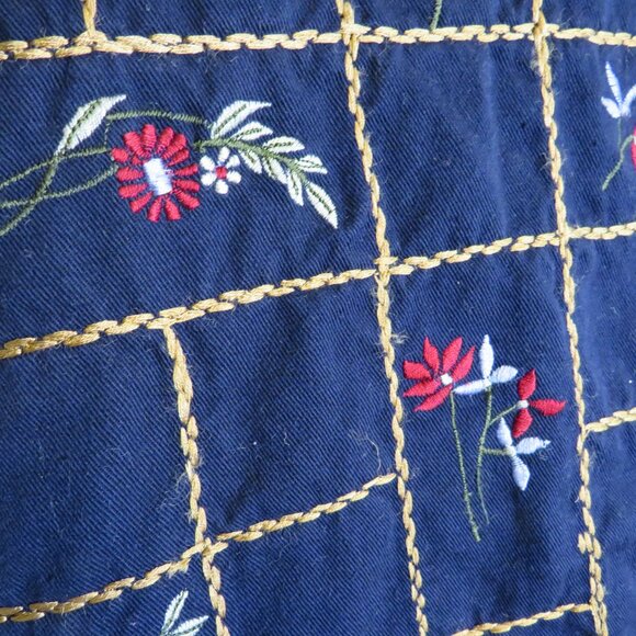 Vintage Bobbie Brooks Embroidered Floral Vest - Navy Blue UNISEX - Picture 6 of 9